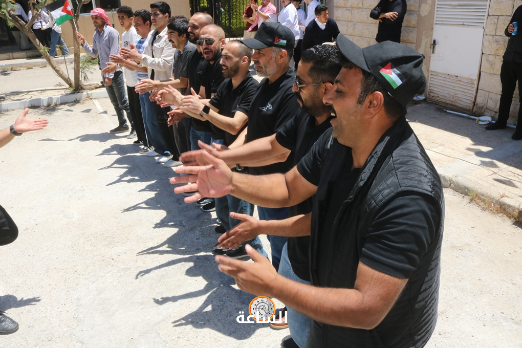 Madar Al-Saa Images 0.6135686766192648