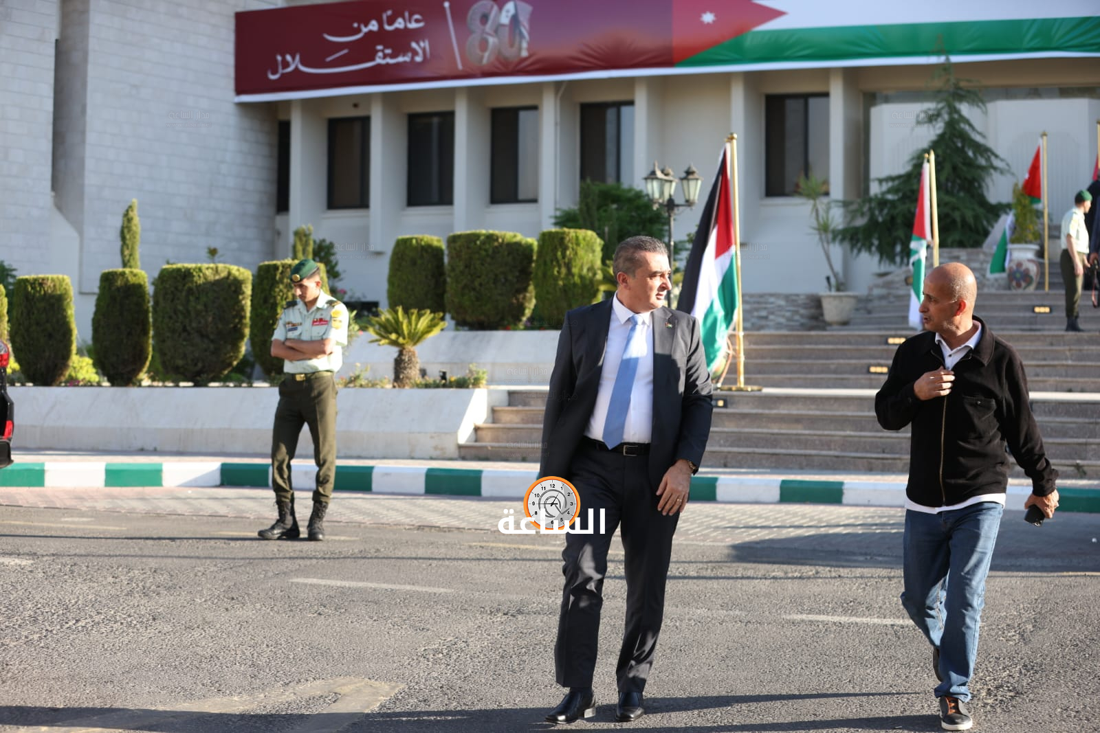 Madar Al-Saa Images 0.29280647068575005