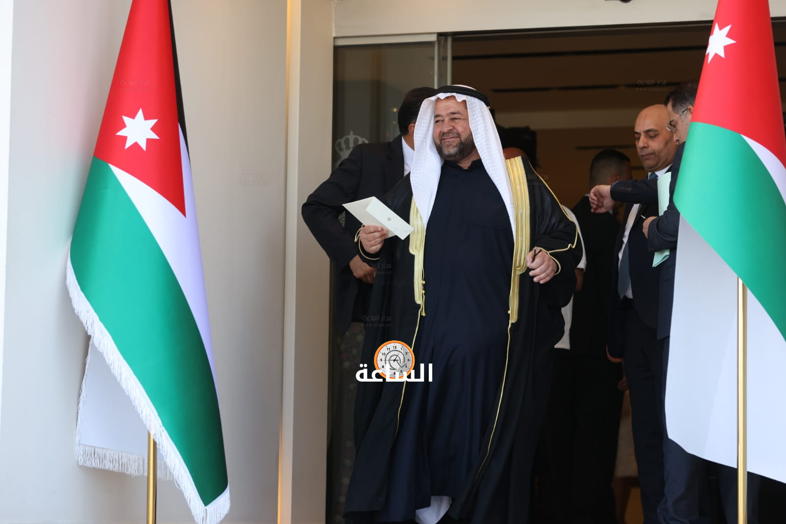 Madar Al-Saa Images 0.3836131807013915