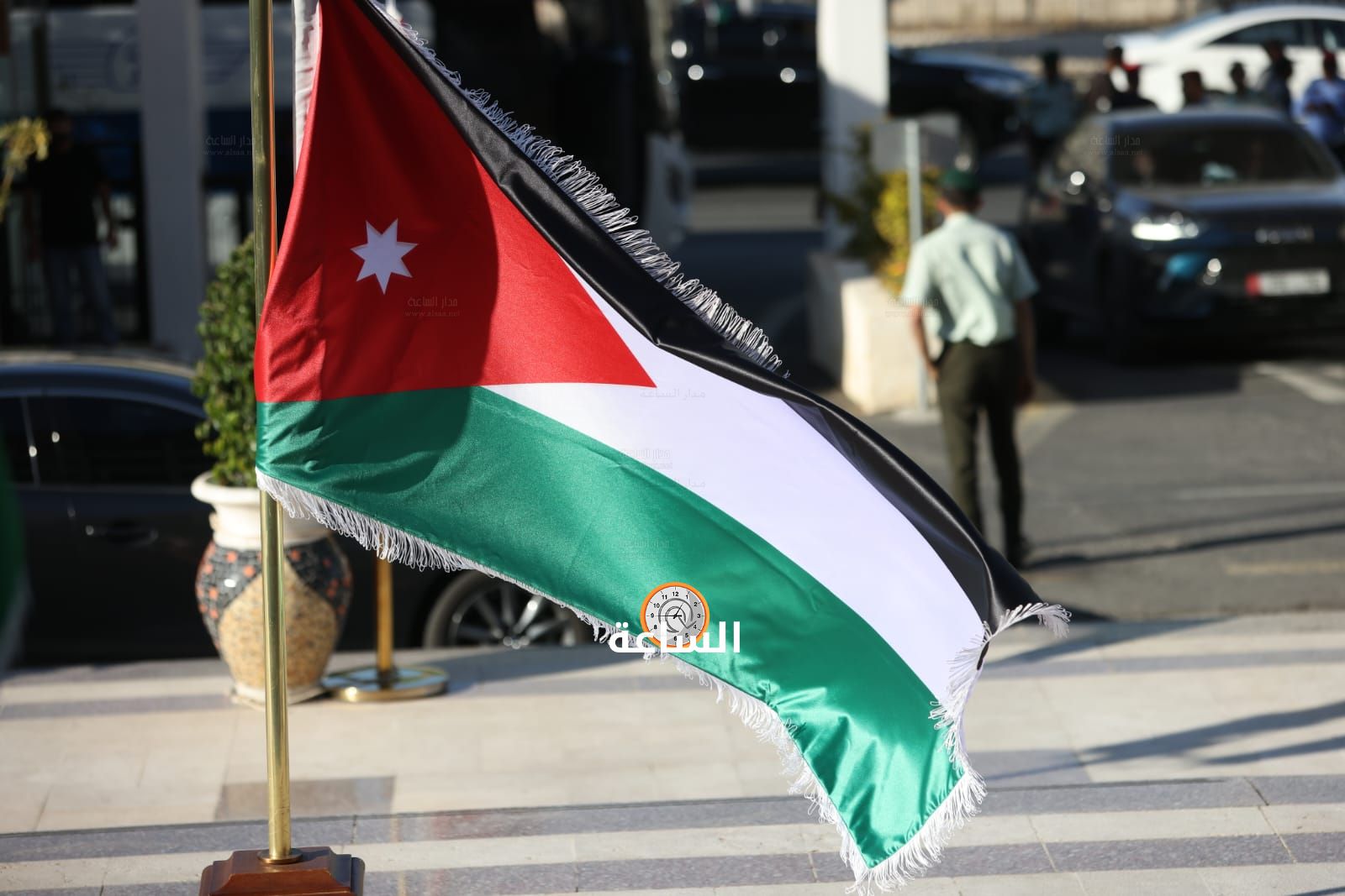 Madar Al-Saa Images 0.5989760247834991