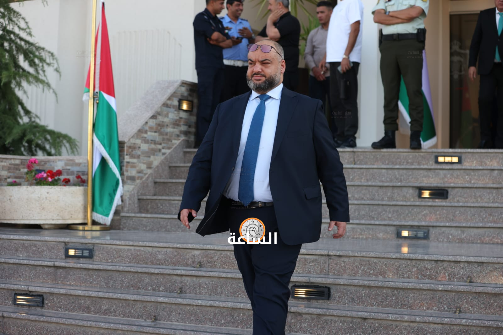 Madar Al-Saa Images 0.7810384100974628
