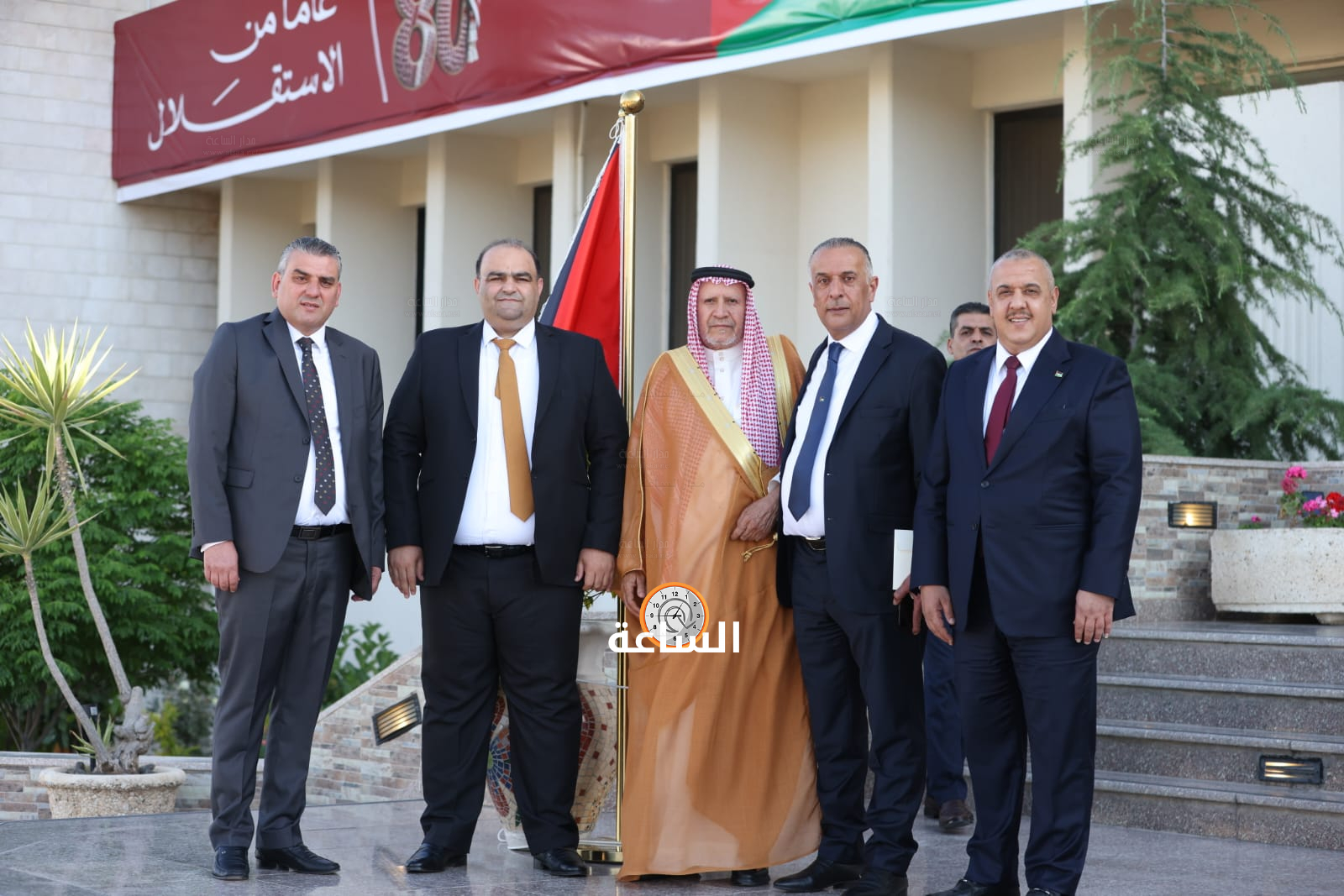 Madar Al-Saa Images 0.6626030778097141
