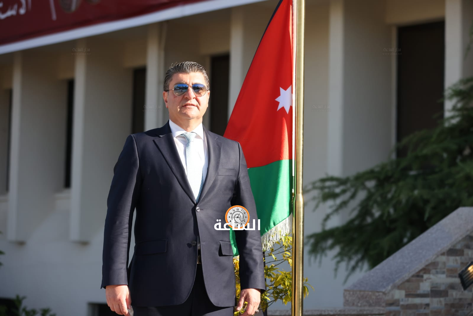 Madar Al-Saa Images 0.8089648870548926