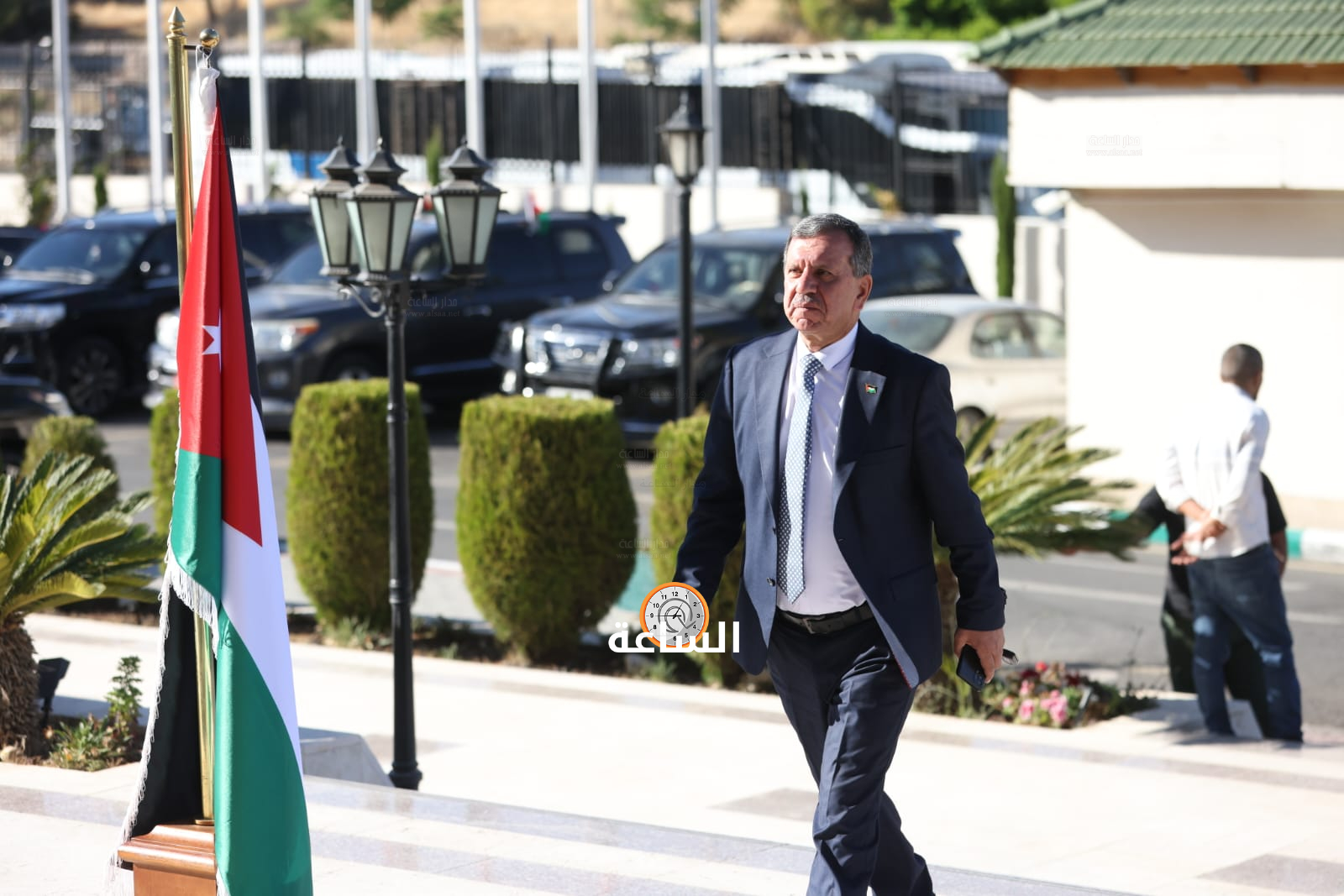 Madar Al-Saa Images 0.9002304954183615