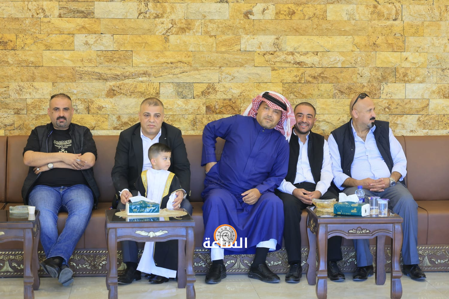 Madar Al-Saa Images 0.9776539430654222