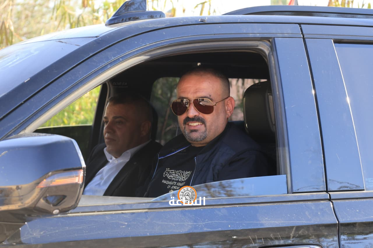 Madar Al-Saa Images 0.534591335200061