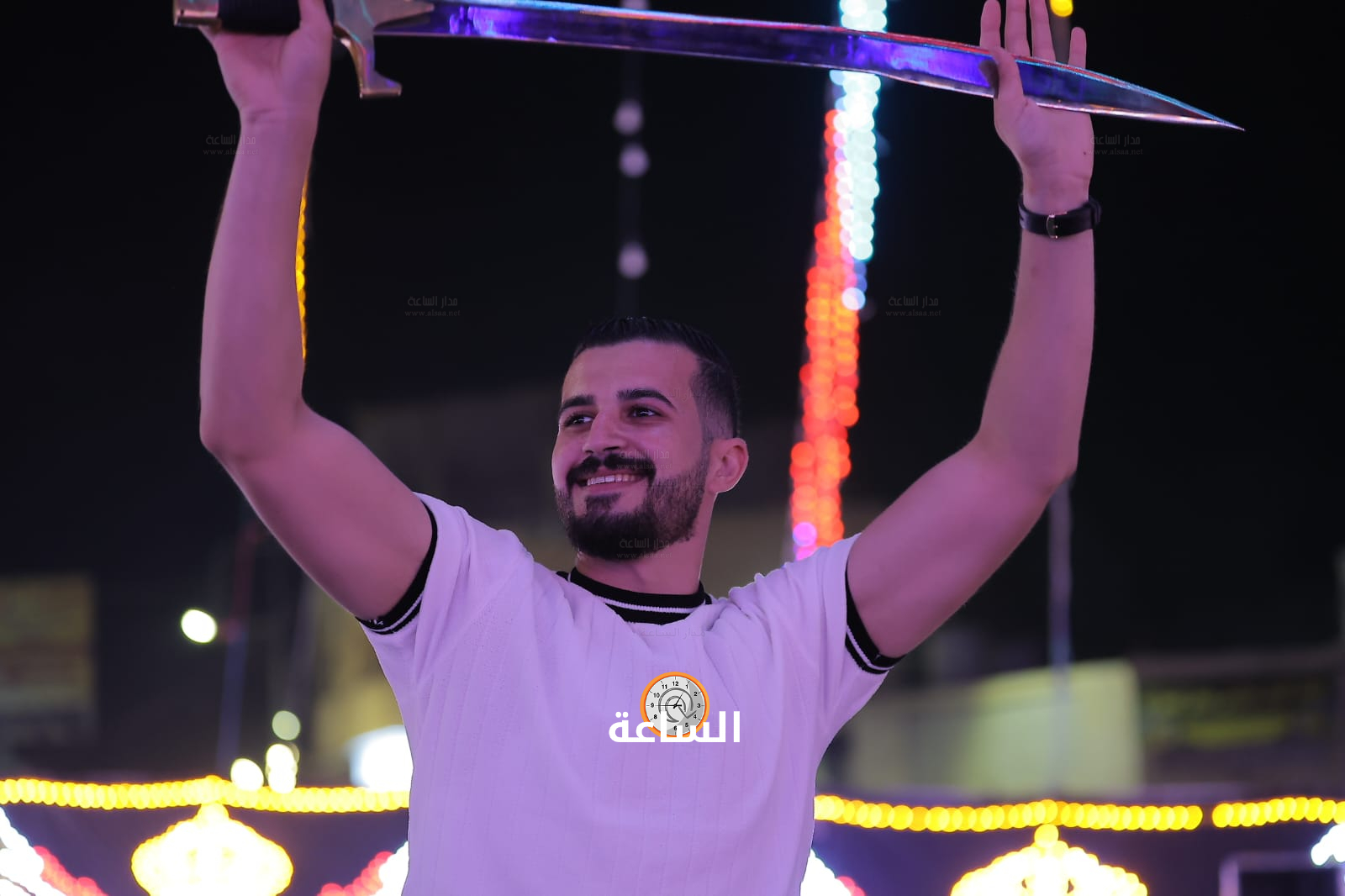 Madar Al-Saa Images 0.7498022775209379
