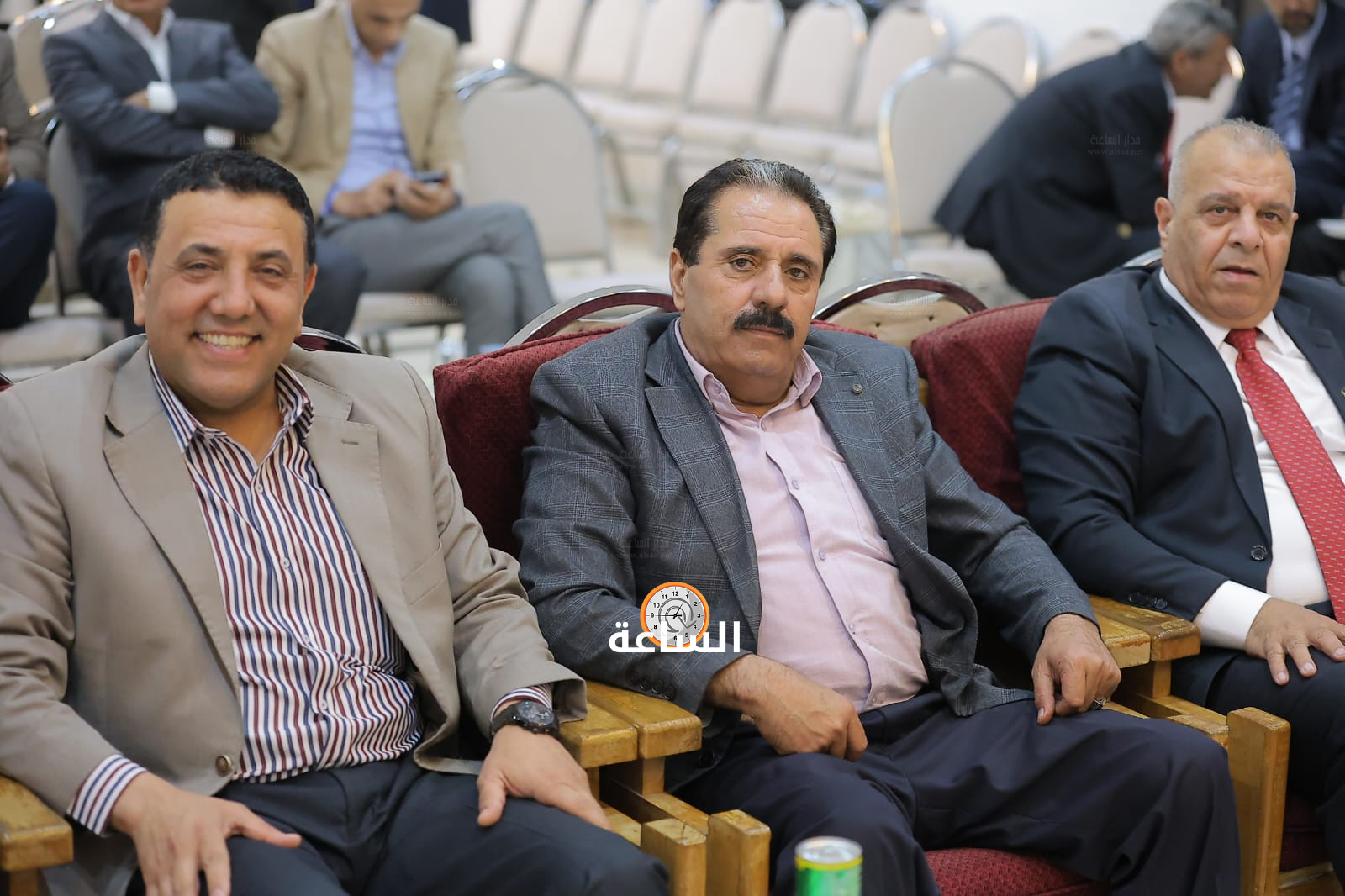 Madar Al-Saa Images 0.0916773415143215