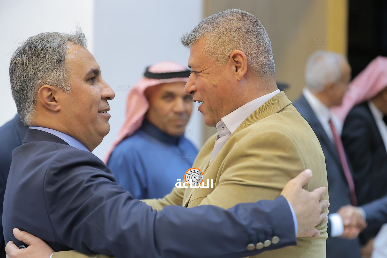 Madar Al-Saa Images 0.1504468482585175