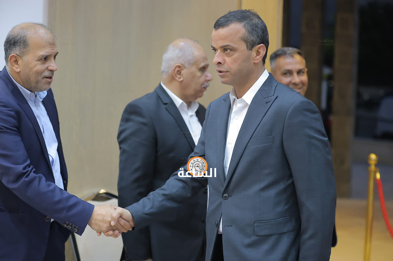 Madar Al-Saa Images 0.5093512482410788
