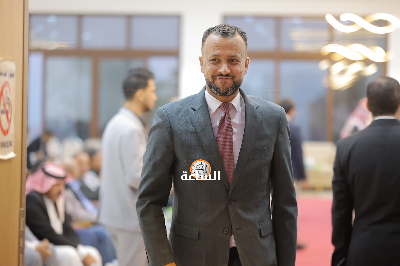 Madar Al-Saa Images 0.6878109972674677