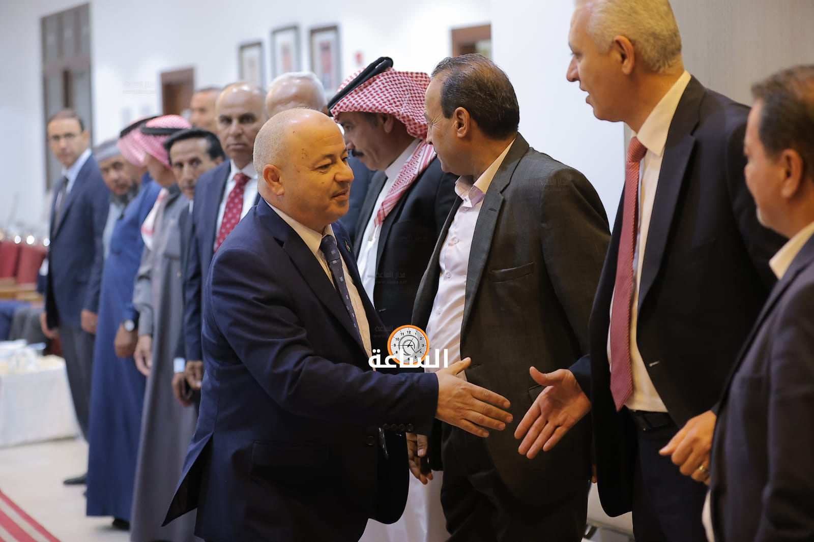 Madar Al-Saa Images 0.7361850808886854