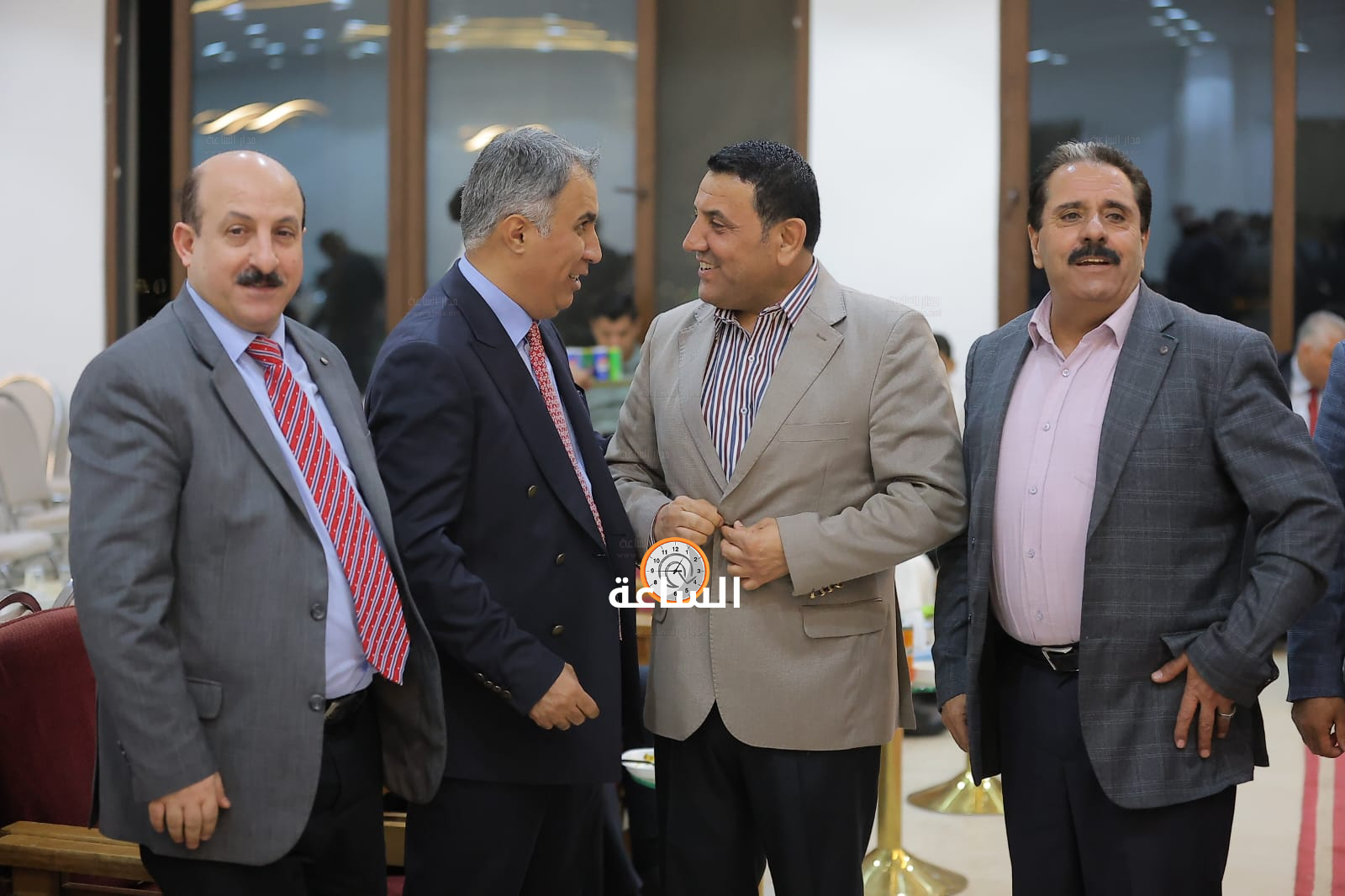 Madar Al-Saa Images 0.566442153232972