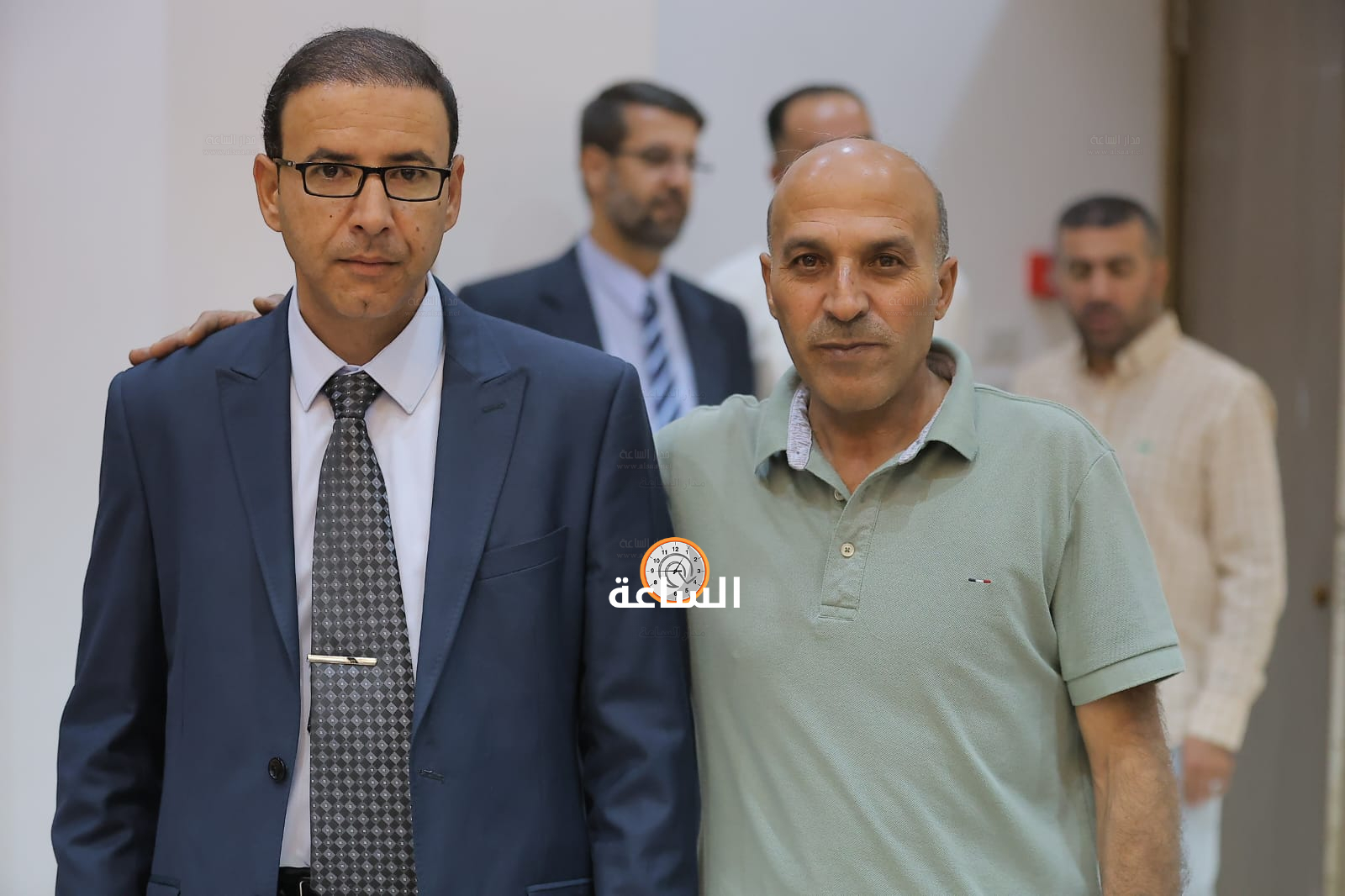 Madar Al-Saa Images 0.5845910695431707