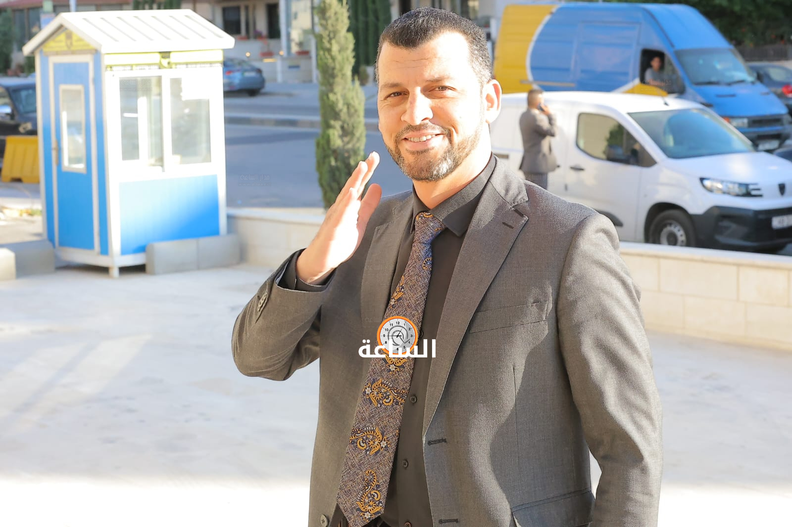 Madar Al-Saa Images 0.3954074771967714