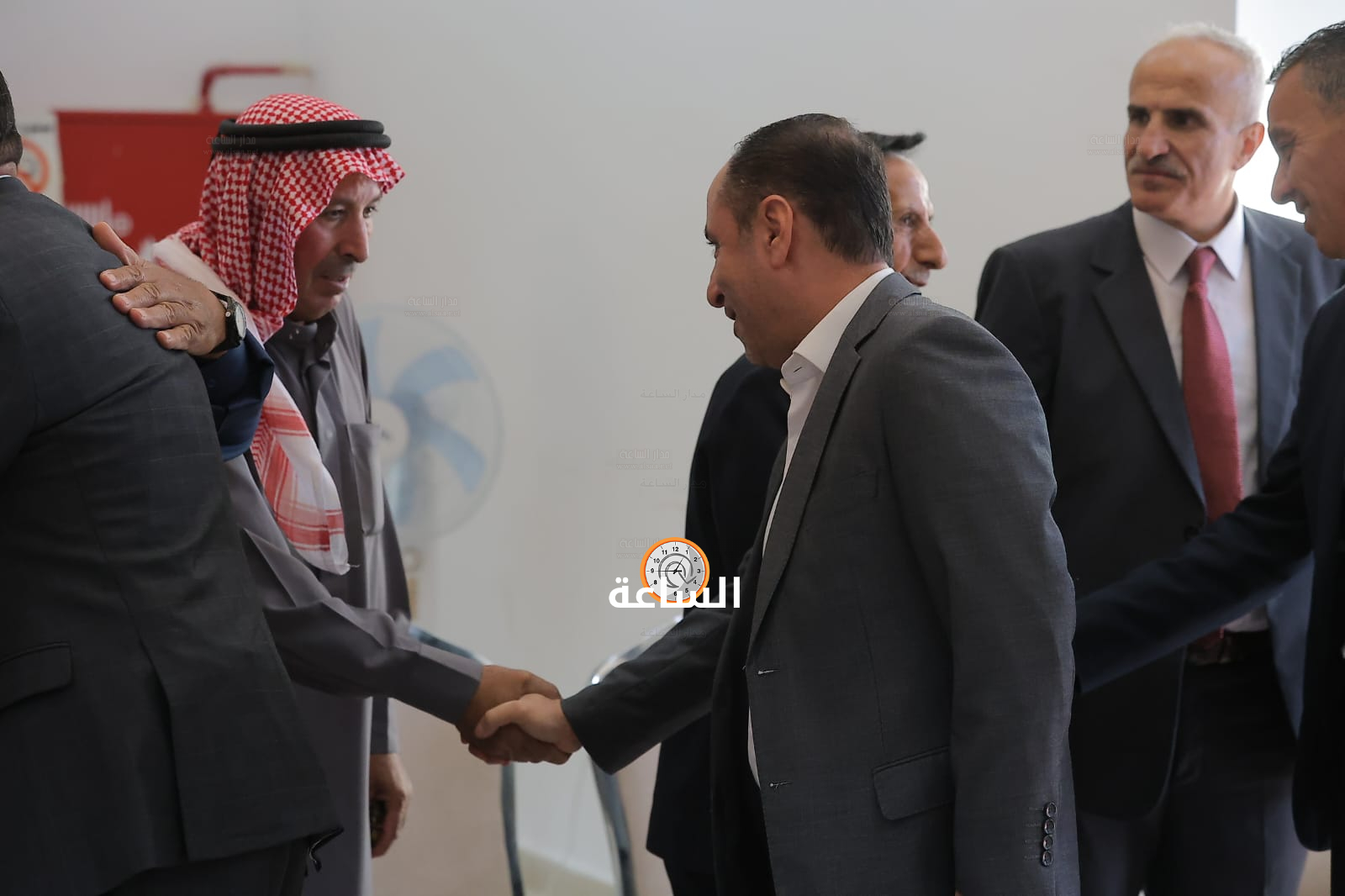 Madar Al-Saa Images 0.2415065265680757