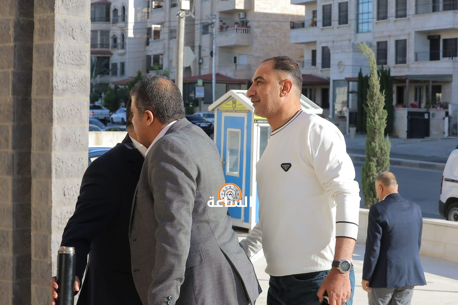 Madar Al-Saa Images 0.5785876399324383