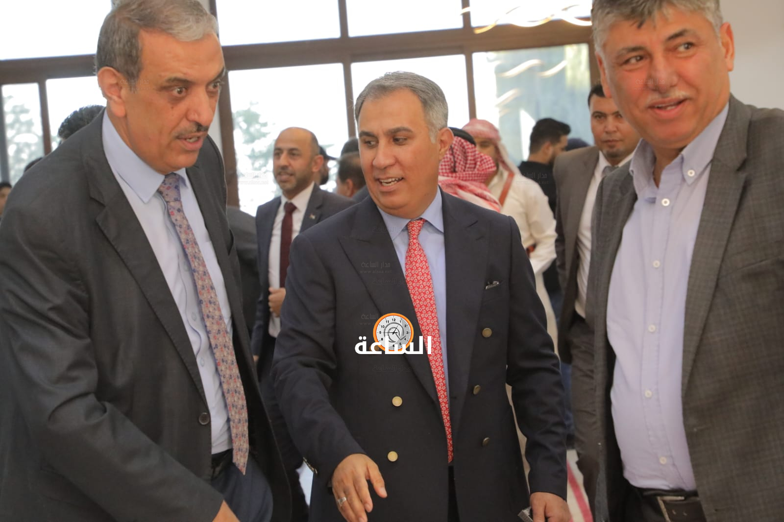 Madar Al-Saa Images 0.294044364286172