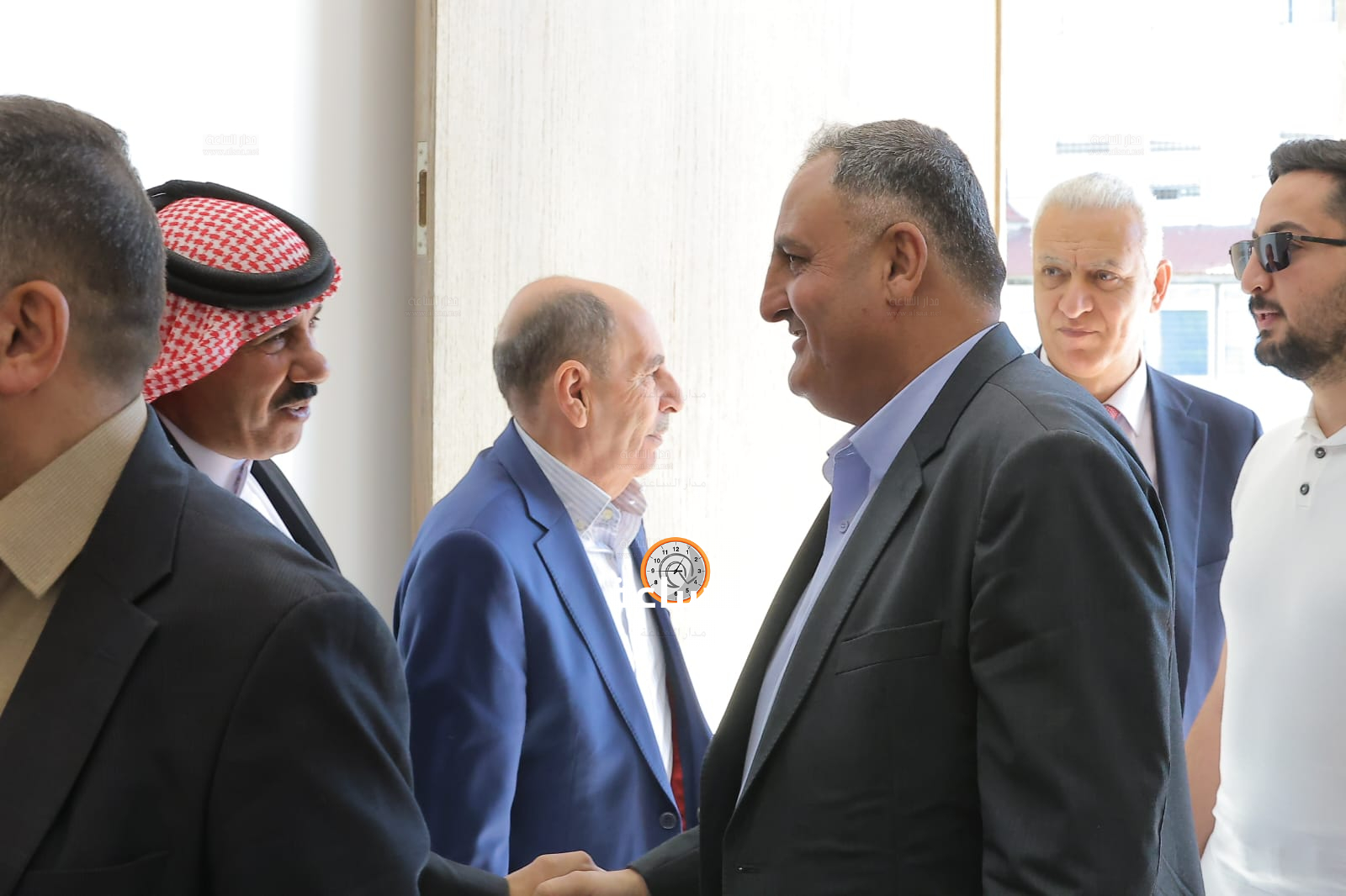 Madar Al-Saa Images 0.36027125721689846