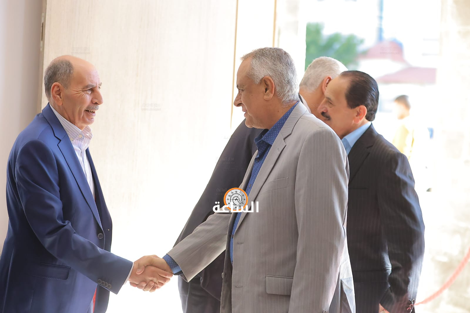 Madar Al-Saa Images 0.14454088292672151