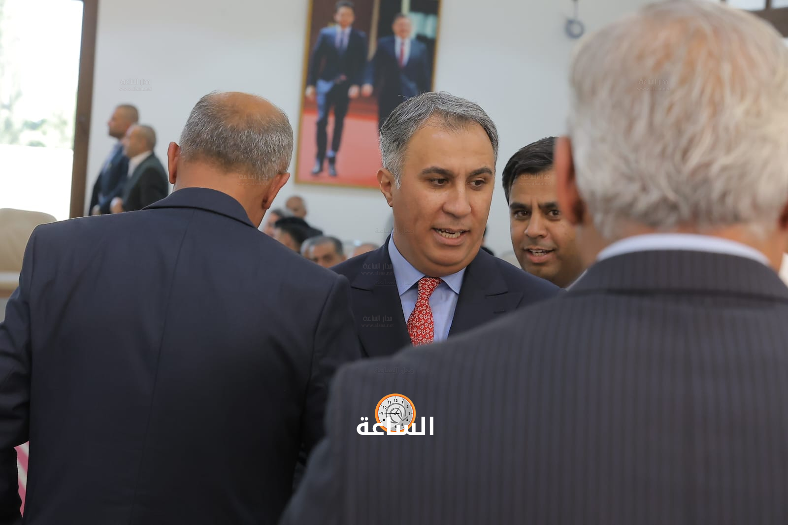 Madar Al-Saa Images 0.23656035128773523