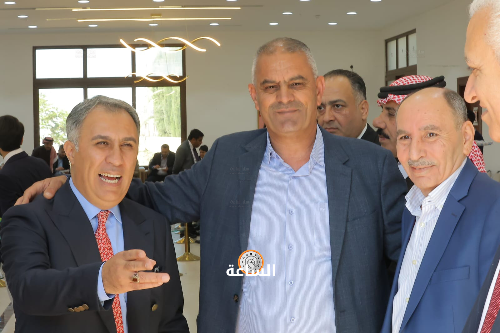Madar Al-Saa Images 0.8785656614141955