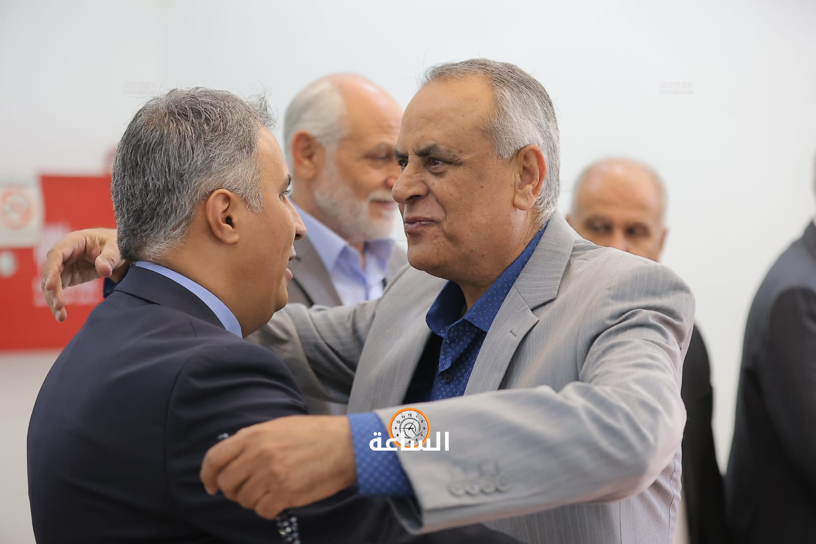Madar Al-Saa Images 0.46325096869654003