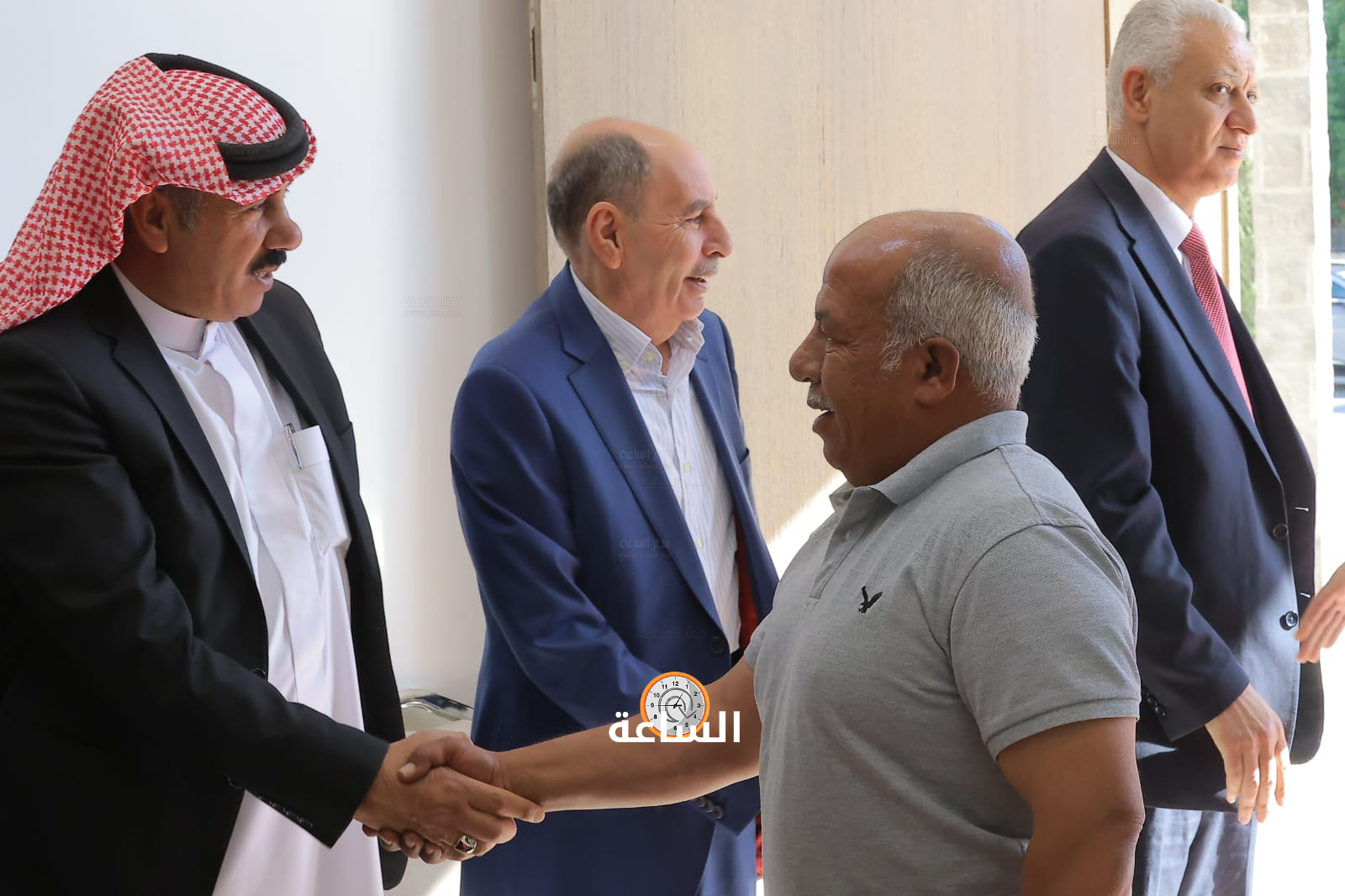 Madar Al-Saa Images 0.46516859924639153