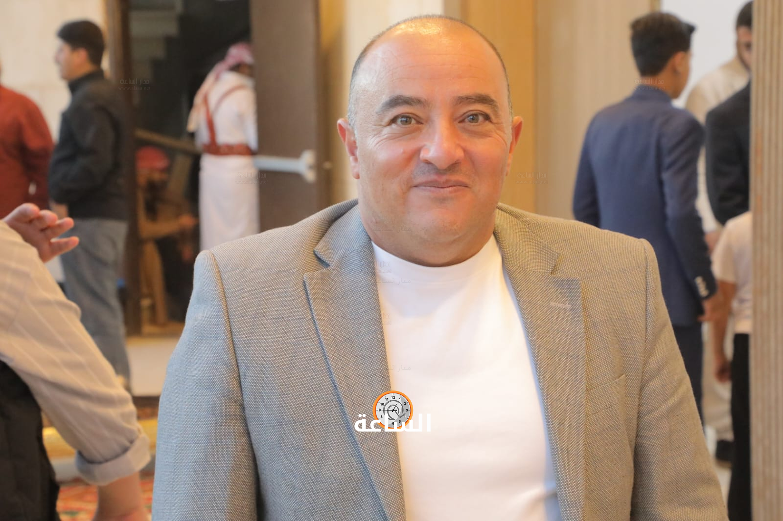 Madar Al-Saa Images 0.02048984536915277