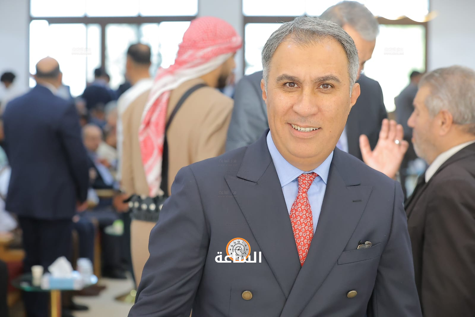 Madar Al-Saa Images 0.47785457475347415