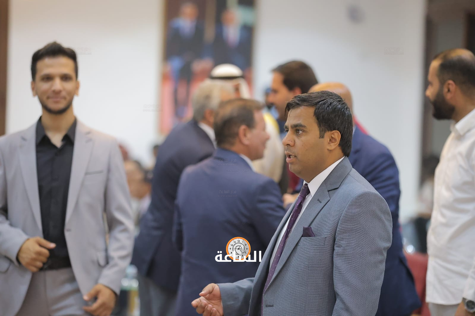 Madar Al-Saa Images 0.08761441118445401