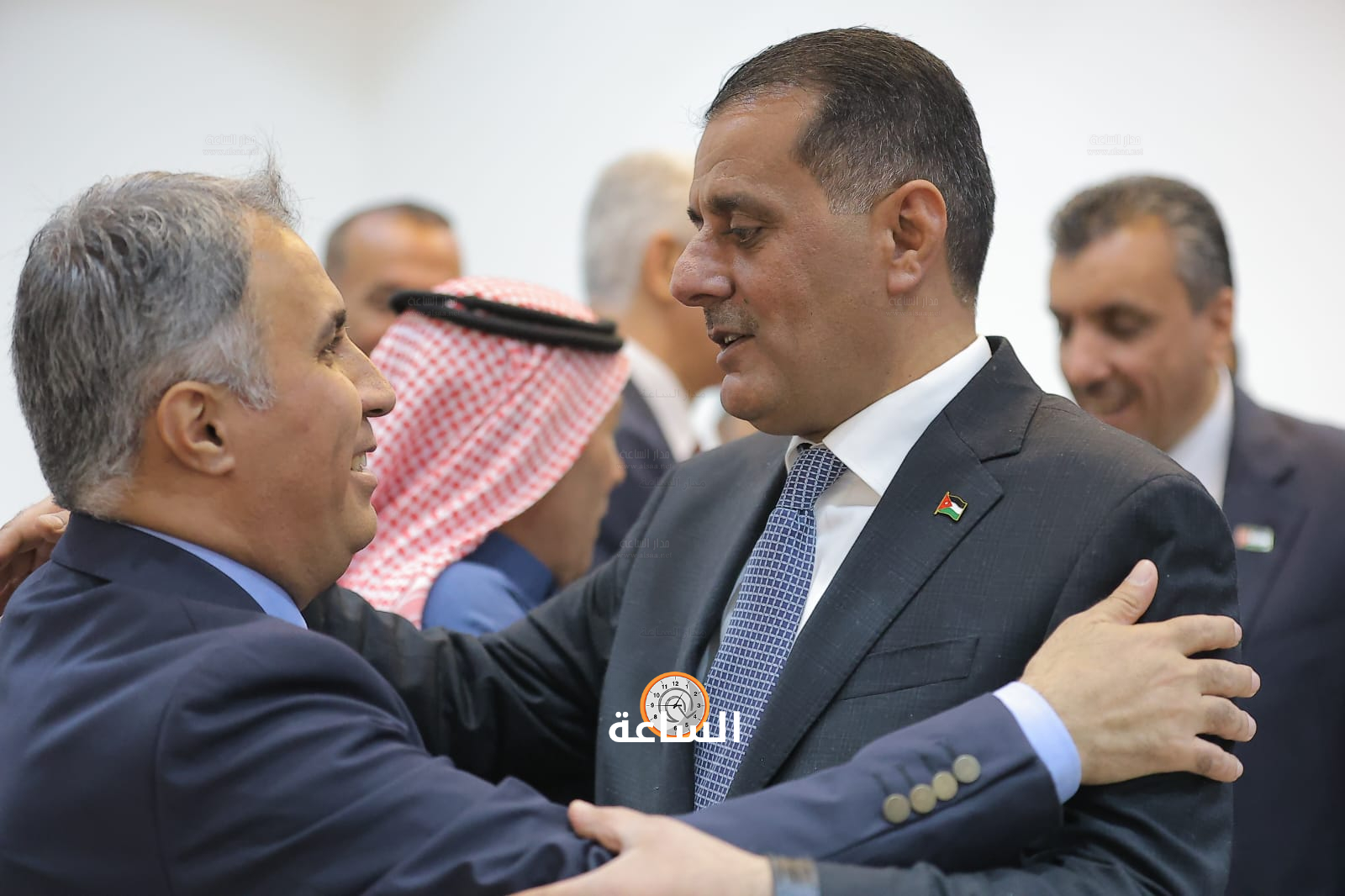 Madar Al-Saa Images 0.319587681427155