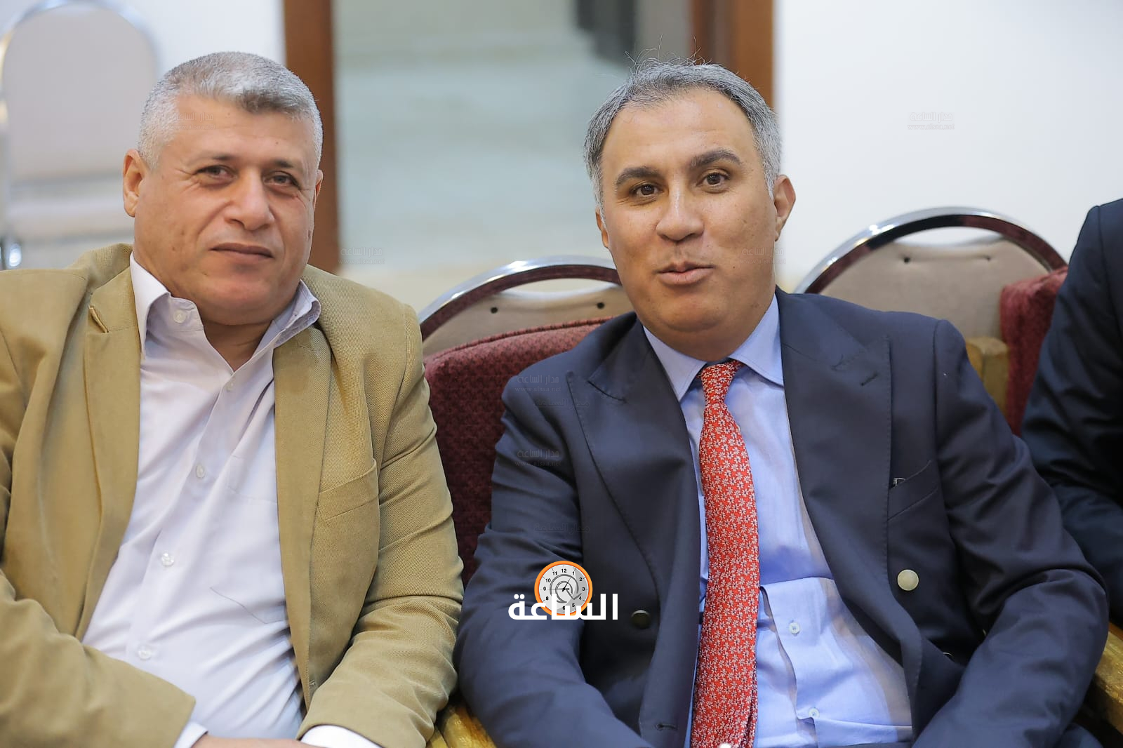 Madar Al-Saa Images 0.3802773446476966