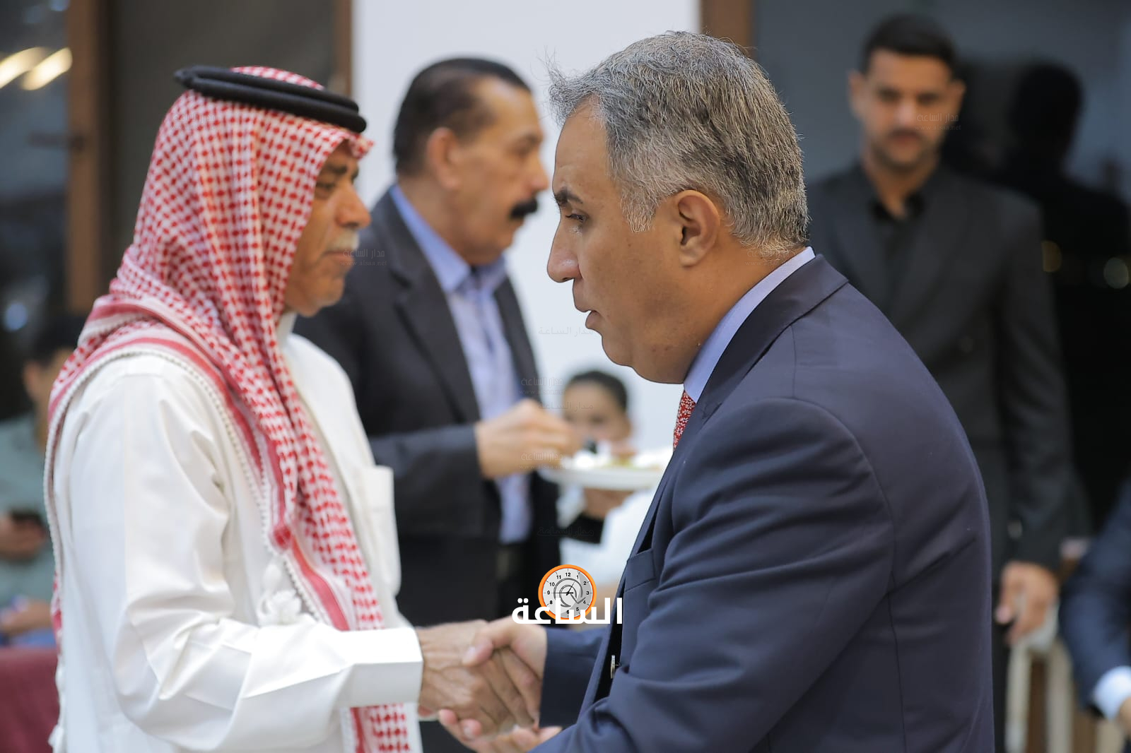 Madar Al-Saa Images 0.3789648553488445
