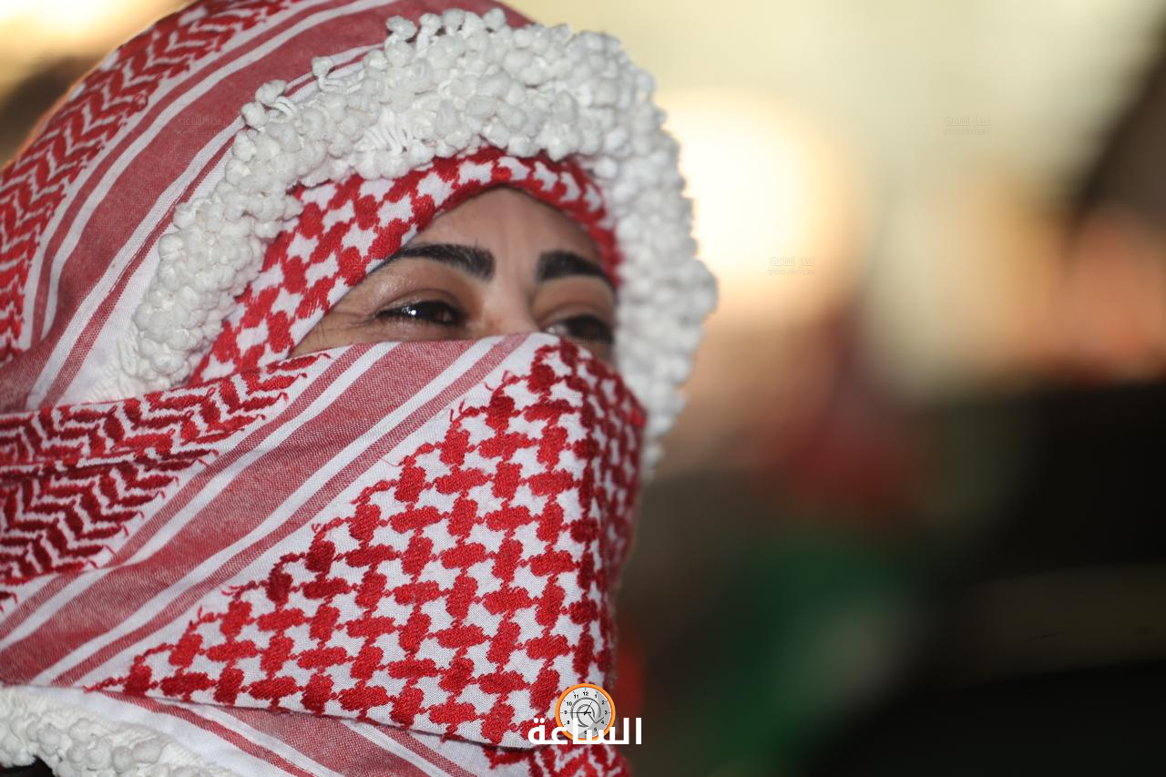 Madar Al-Saa Images 0.13705050116989892