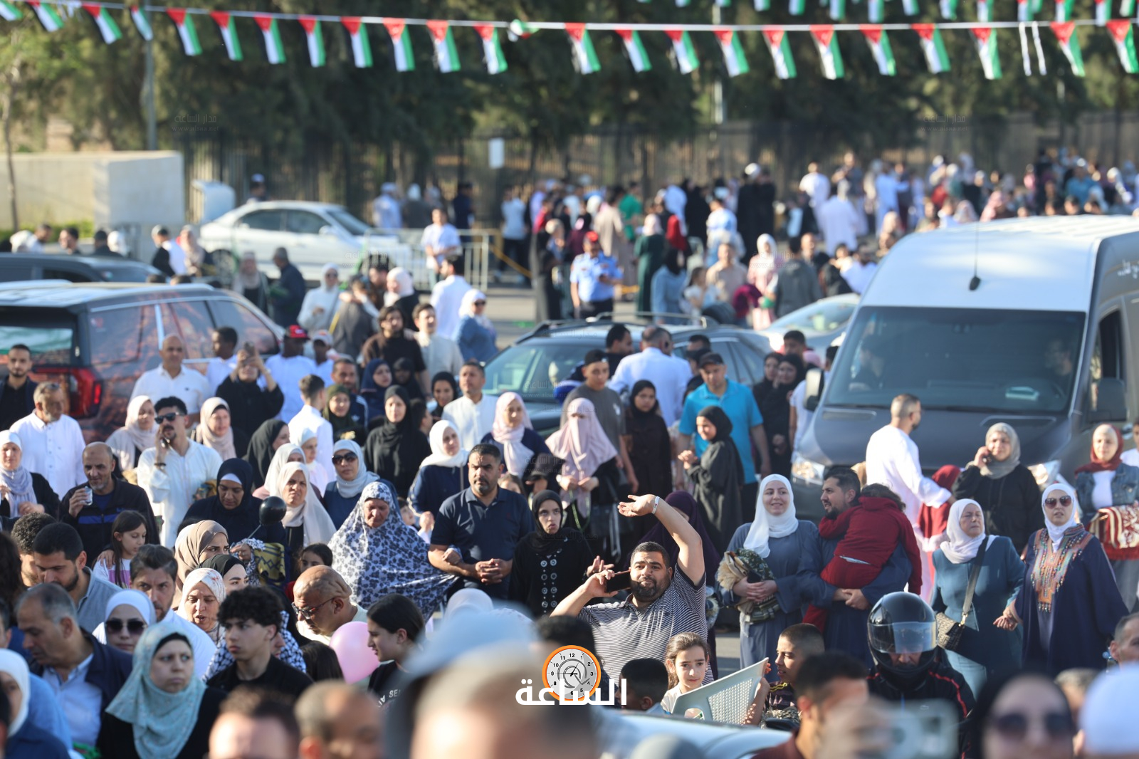 Madar Al-Saa Images 0.21243036331193088