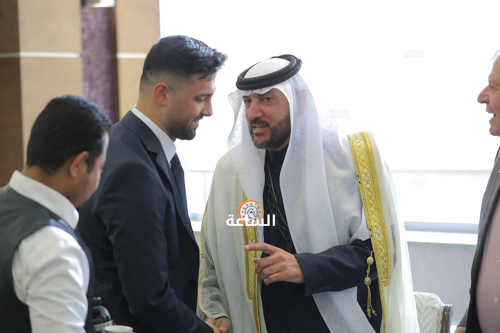 Madar Al-Saa Images 0.08150818191139253