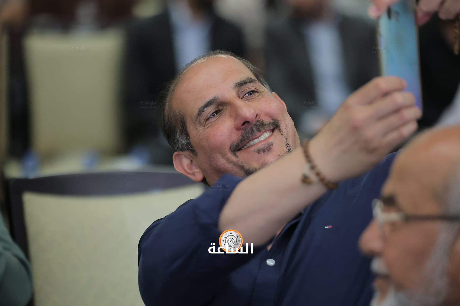 Madar Al-Saa Images 0.8411537193338938