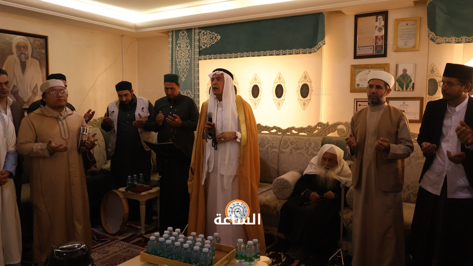 Madar Al-Saa Images 0.581949384115887