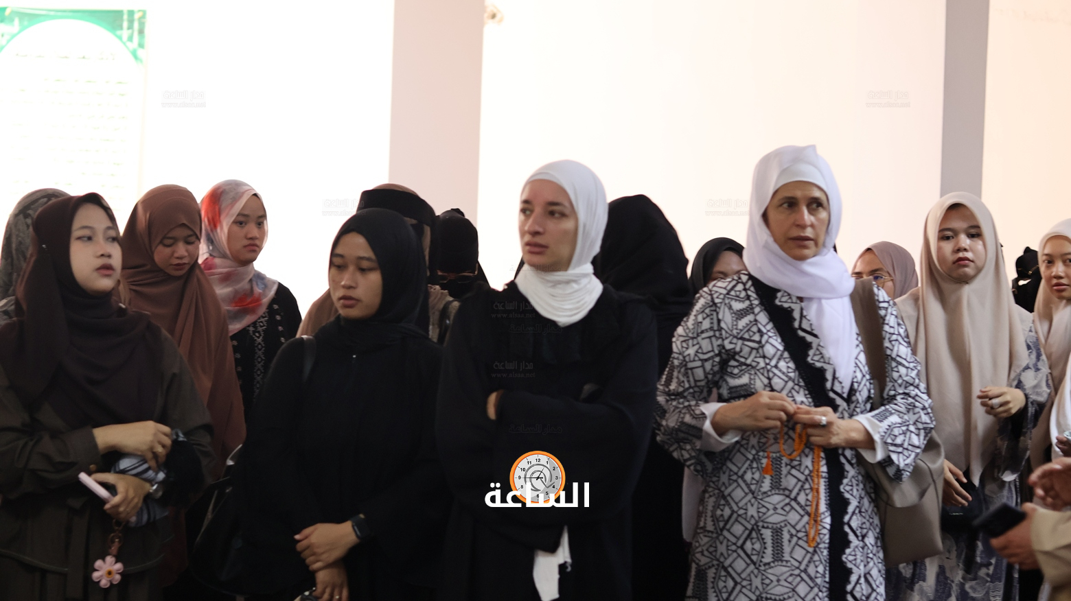 Madar Al-Saa Images 0.2861813051348199