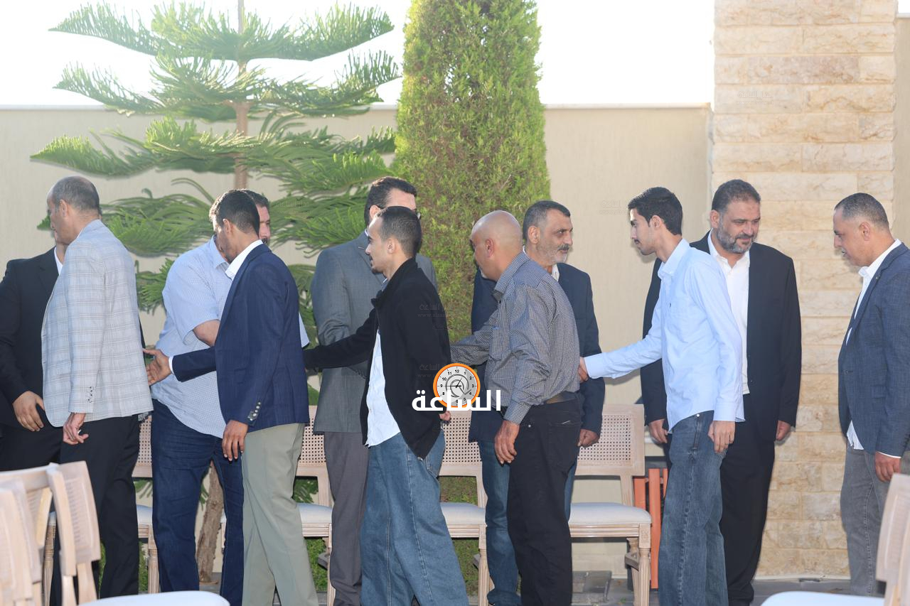Madar Al-Saa Images 0.964439399735439