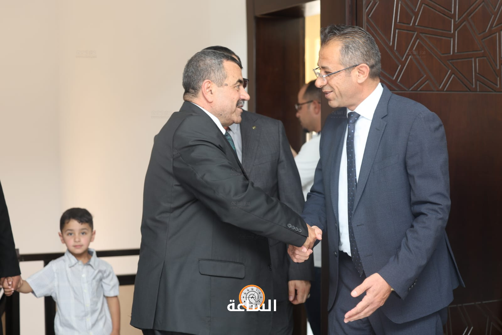 Madar Al-Saa Images 0.10268714237722187