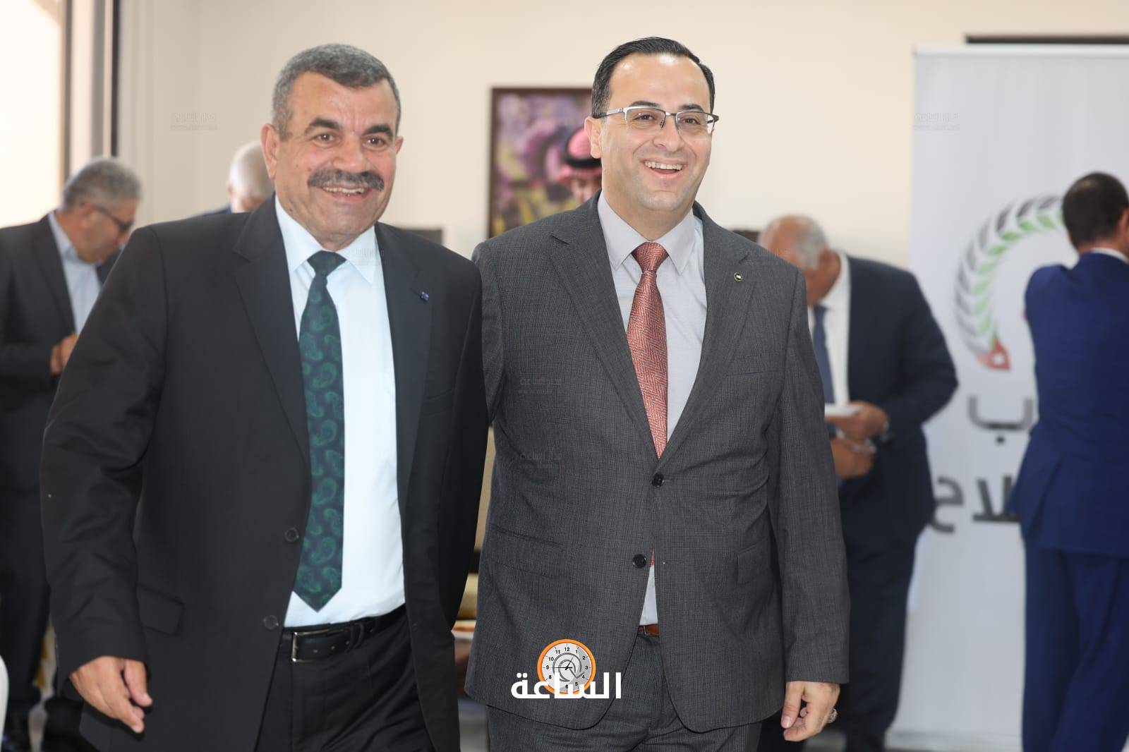 Madar Al-Saa Images 0.5437931048754977
