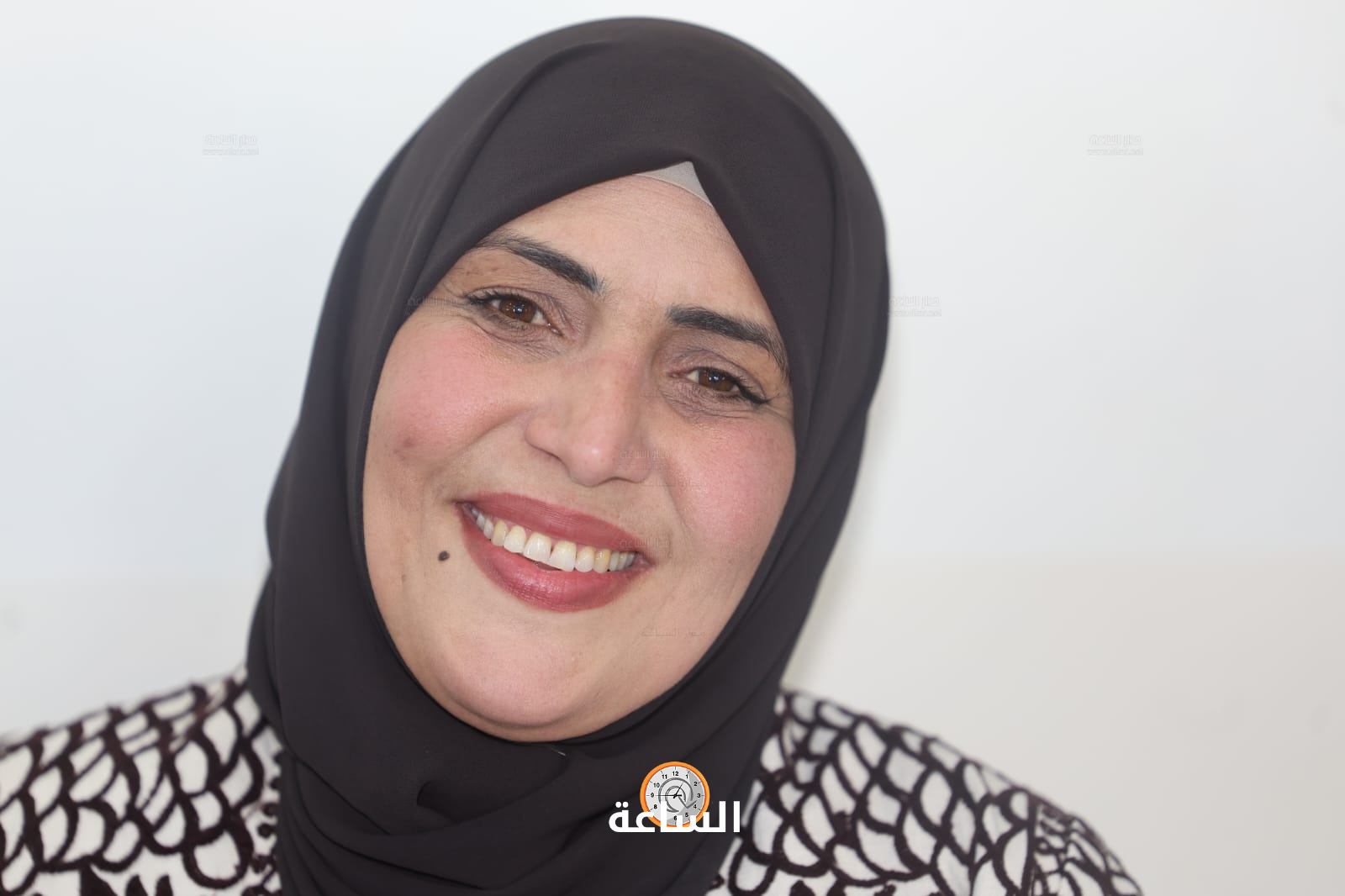 Madar Al-Saa Images 0.9899571229607529