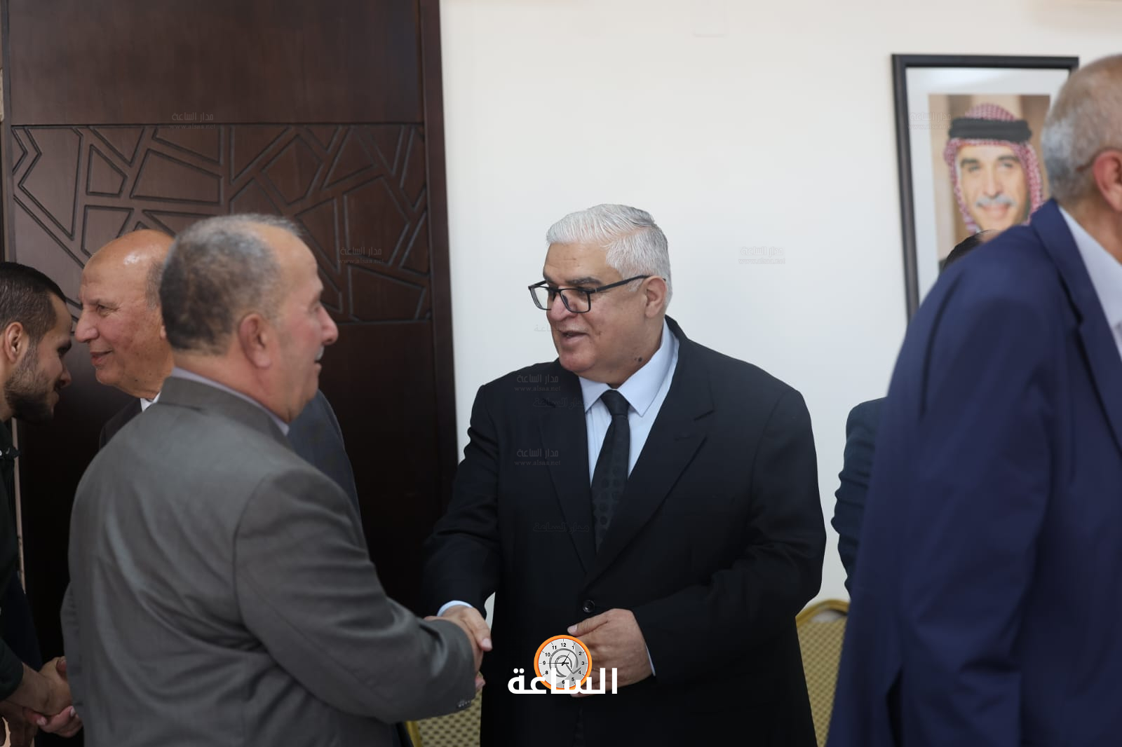 Madar Al-Saa Images 0.7837603791550019