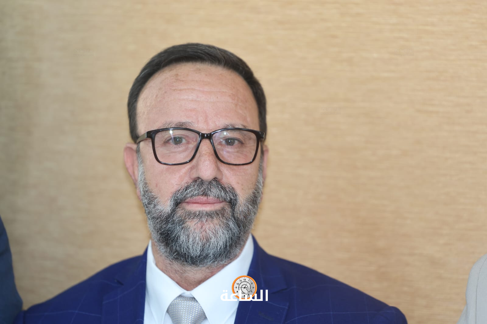Madar Al-Saa Images 0.44072634269461997