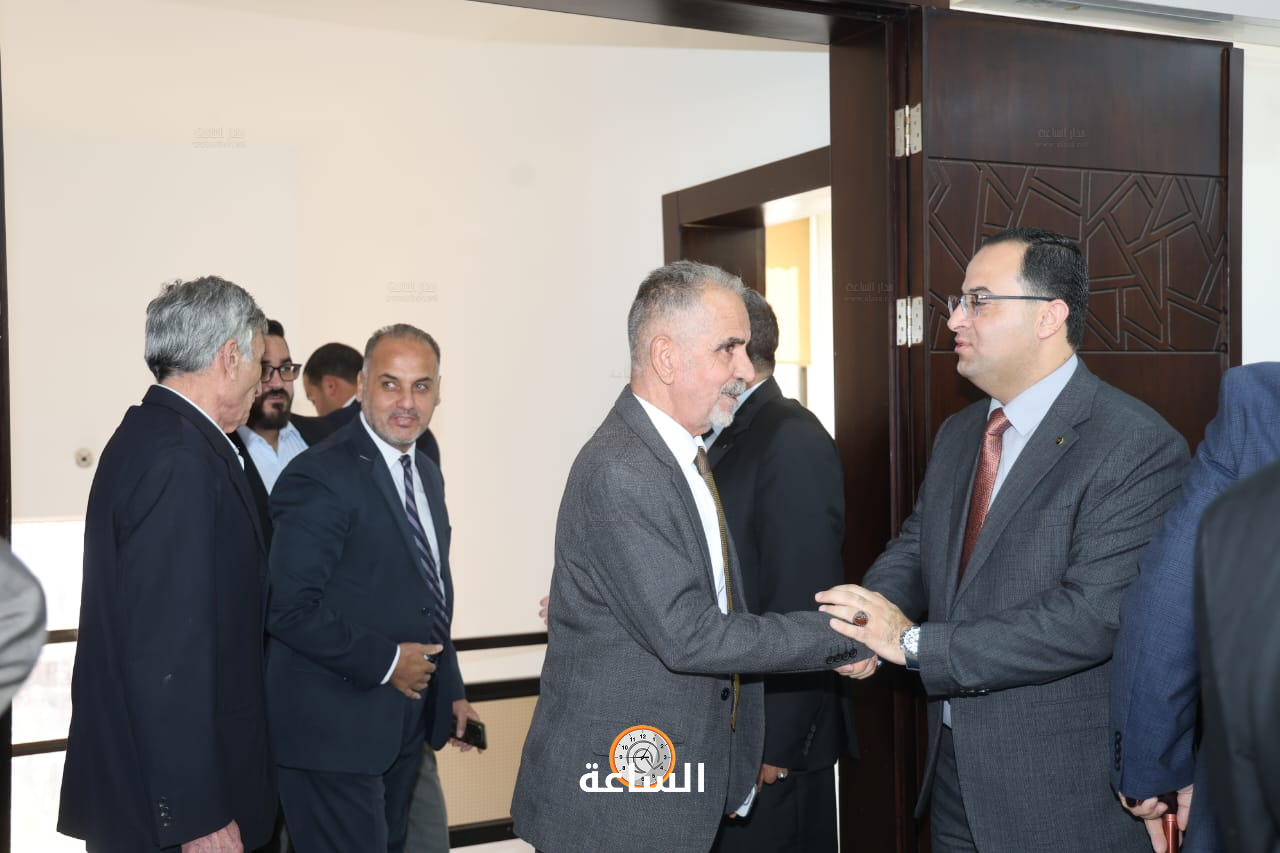 Madar Al-Saa Images 0.8131222483175076