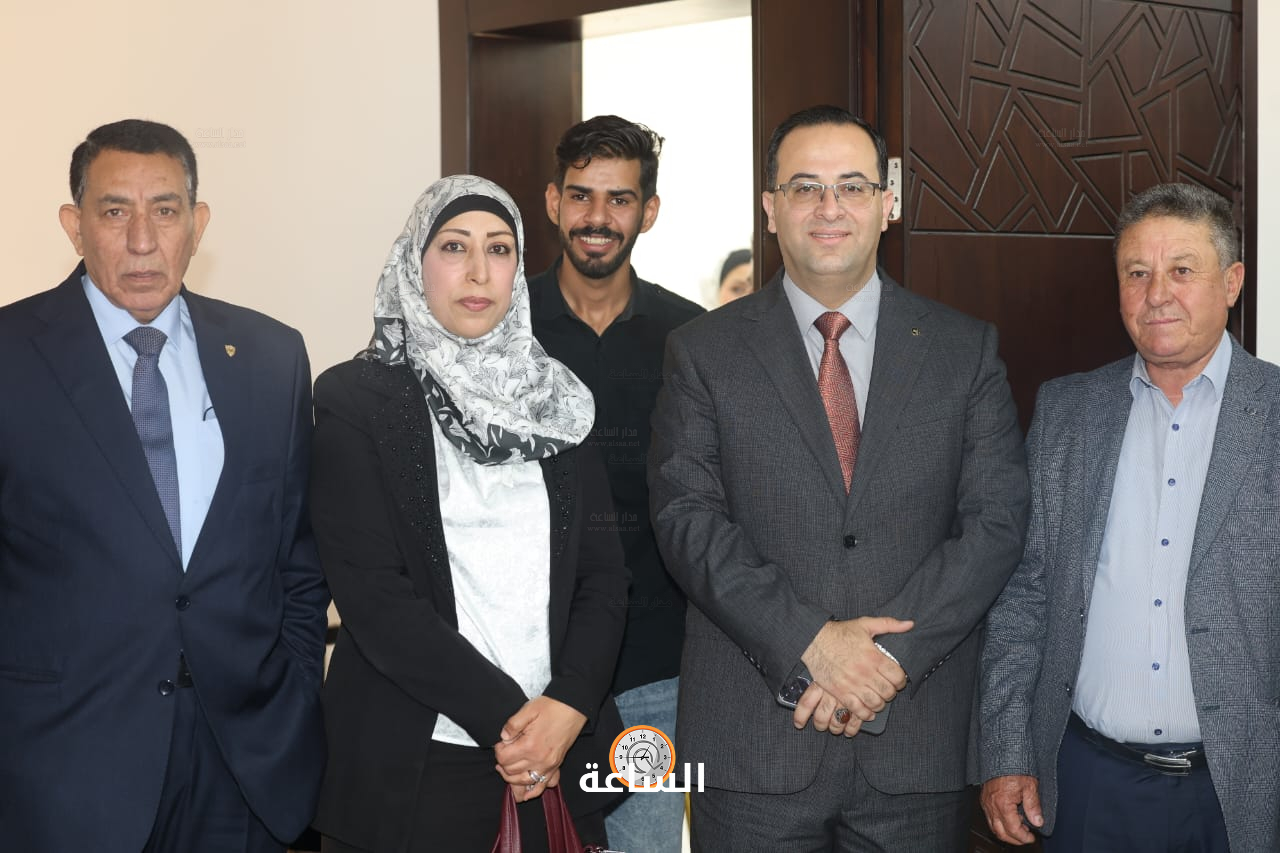 Madar Al-Saa Images 0.9639993581195377