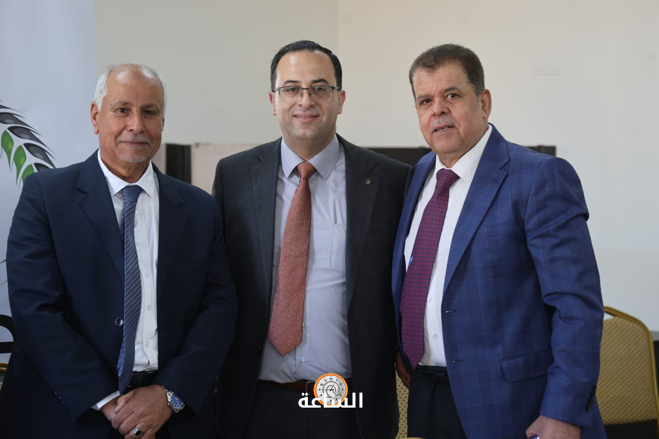 Madar Al-Saa Images 0.7184619206485645