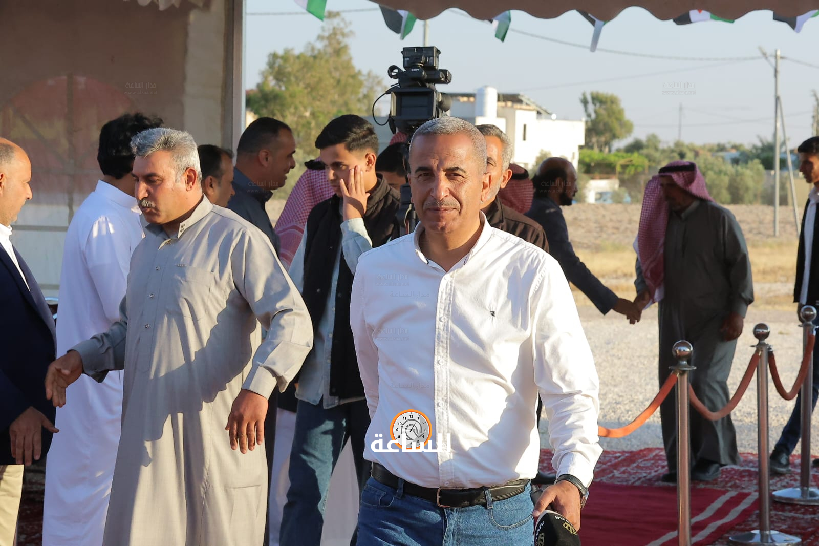 Madar Al-Saa Images 0.43734061205926467